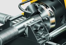 Почему резьбонарезной станок удобнее ручного инструмента