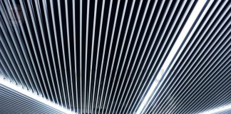 Алюминиевый реечный потолок: что это за отделочный материал