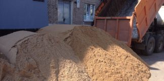 Как выбрать строительный песок: рекомендации