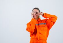 Как выбрать спецодежду: советы по подбору для разных сфер деятельности