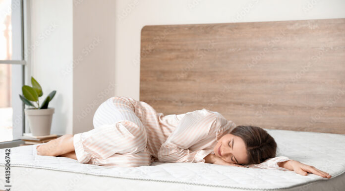 Выбираем матрас: почему ортопедические модели лучше для здоровья