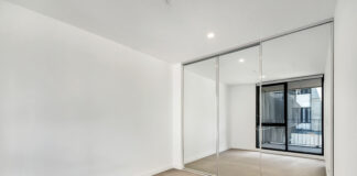 Скрытые возможности: нестандартные решения для индивидуальных шкафов